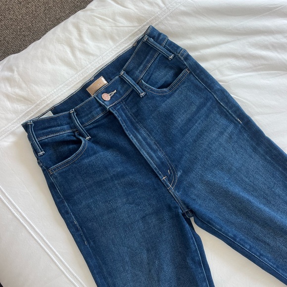 MOTHER
The Hustler High Rise Frayed Flare Leg Ankle Jeans in Home Movie - Picture 3 of 5